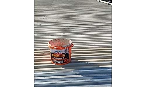 Oluklu Sac Çatı Üzerine Hangi Malzeme Kullanılır ? 02-00002